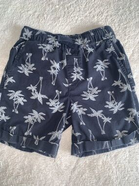 Tommy Bahama Boys Shorts 6/6 EUC Gray Palm Trees